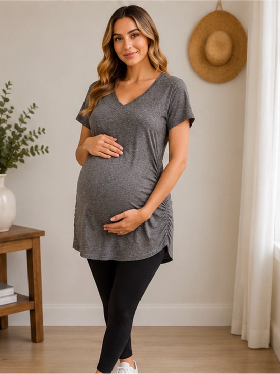 Liz Lange Tops - Liz Lange Maternity Gray Ruched Tee Shirt Top Size Medium Stretchy